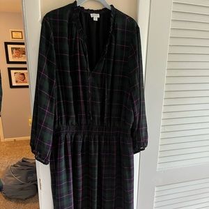J Crew Factory holiday plaid midi dress. Size 3x